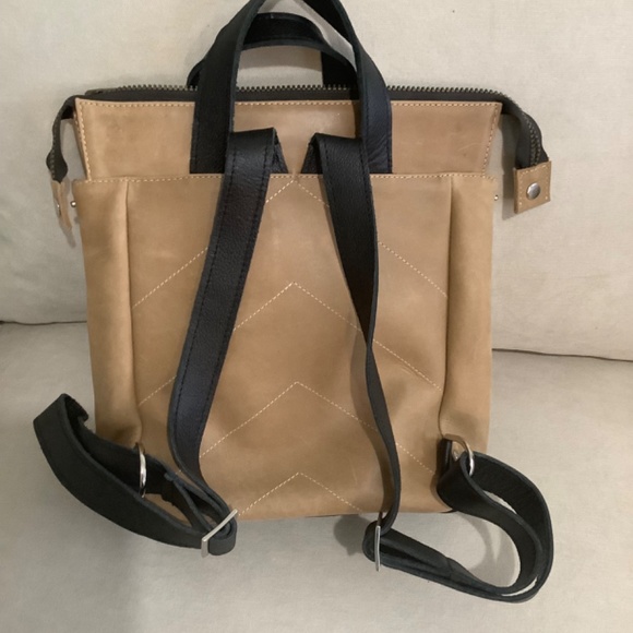 New Orna Art Leather Backpack - Picture 4 of 4